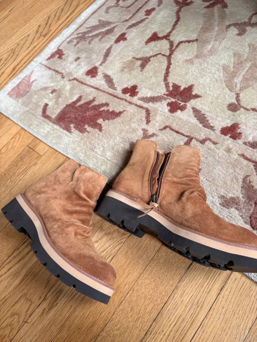 Brand New Sofft Pecola Brandy Suede Soft Leather Nubuck Slouchy Bootie Boots 7.5